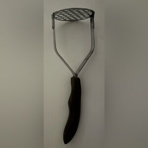 Cutco Stainless Steel Kitchen Utensil with Black Handle #14